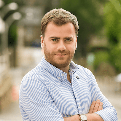 Richard Carlier - Agent immobilier à Saint-Cyr-sur-Loire