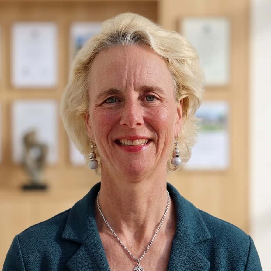 Sibylle Ernst - Agent immobilier à Grues