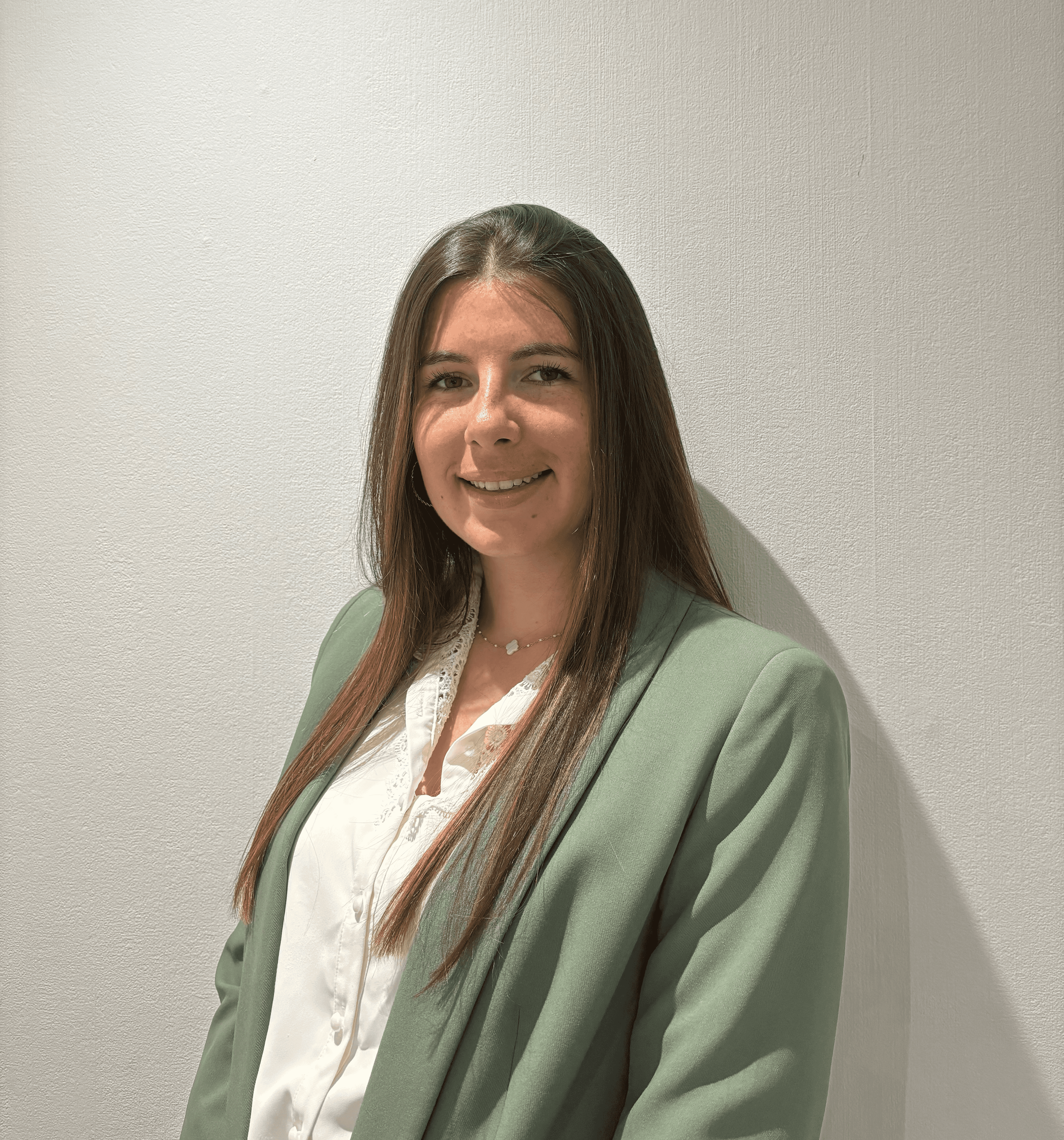 Thimea Froger - Agent immobilier à Fontaine-la-Guyon
