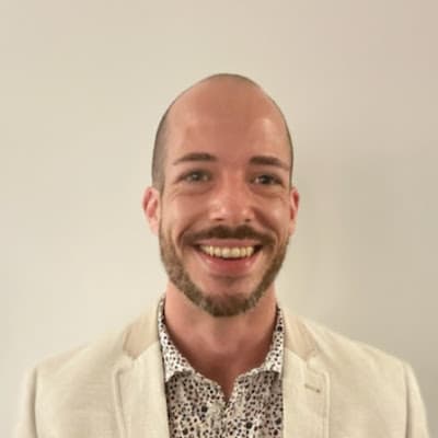 Agent immobilier à Saint-Germain-sur-Vienne: Sébastien Sloan