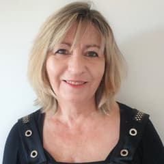 Agent immobilier à Fréjus: Valérie Massoni