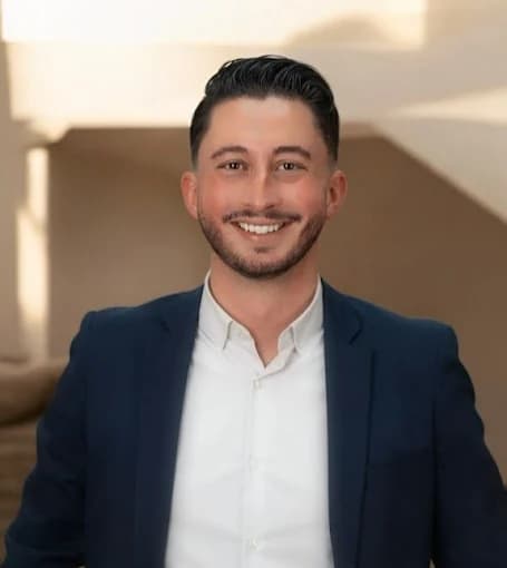 Adrian  Piana