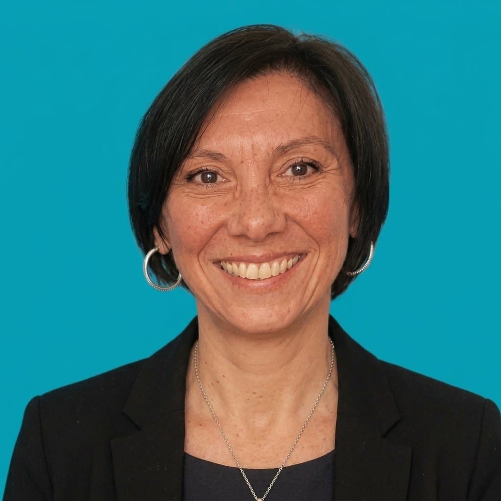 Agent immobilier à Aurillac: Estelle Peyrot 