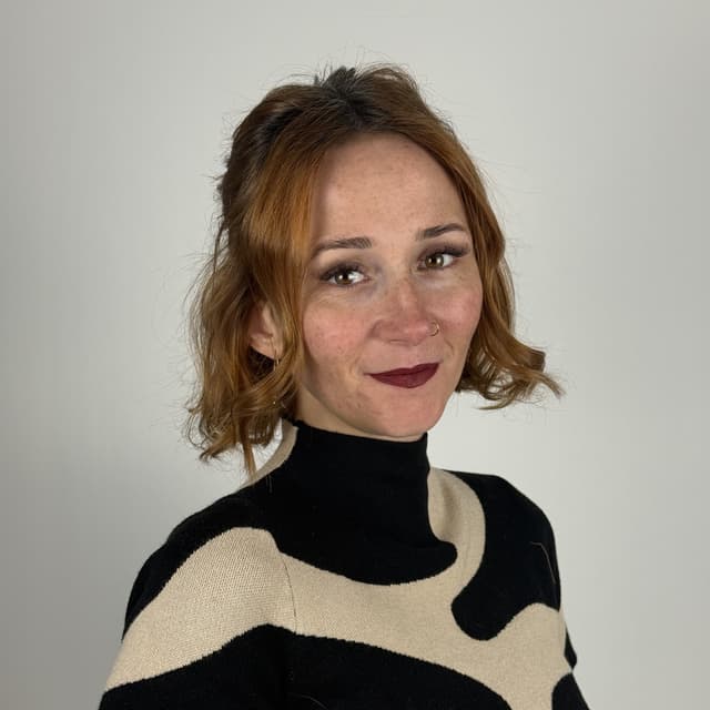 img_Nancy Douchet