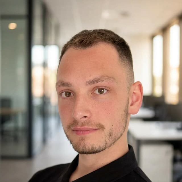 img_Thomas Rault