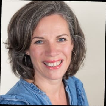 Agent immobilier à Lisieux: Hélène Cumant