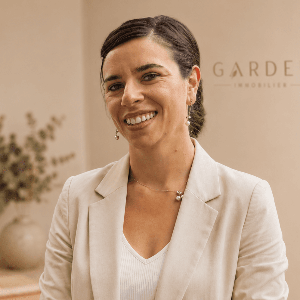 Agent immobilier à Saïx: Maëva Billa