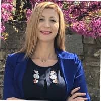 Agent immobilier à Nîmes: Victoire Delavelle 