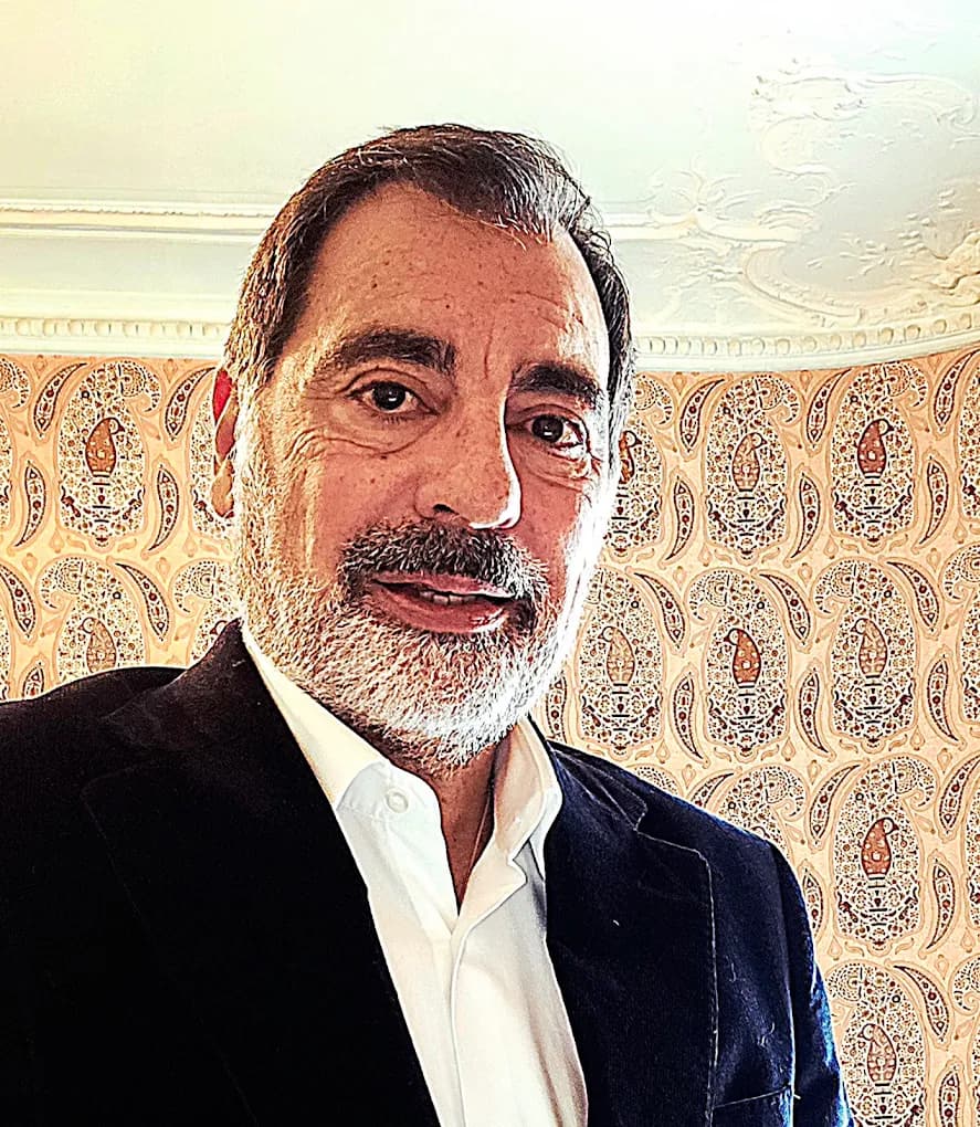 Agent immobilier à Paris: Philippe Benyounès
