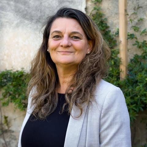 Agent immobilier à Beaucaire: Myriam Sandelion