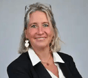 Jennifer Vesperio-Britten