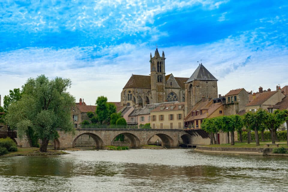 Julien Mazuque - Agent immobilier à Moret-Loing-et-Orvanne