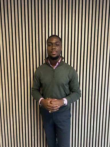 Agent immobilier à De La Republique: Maxence Kouadio