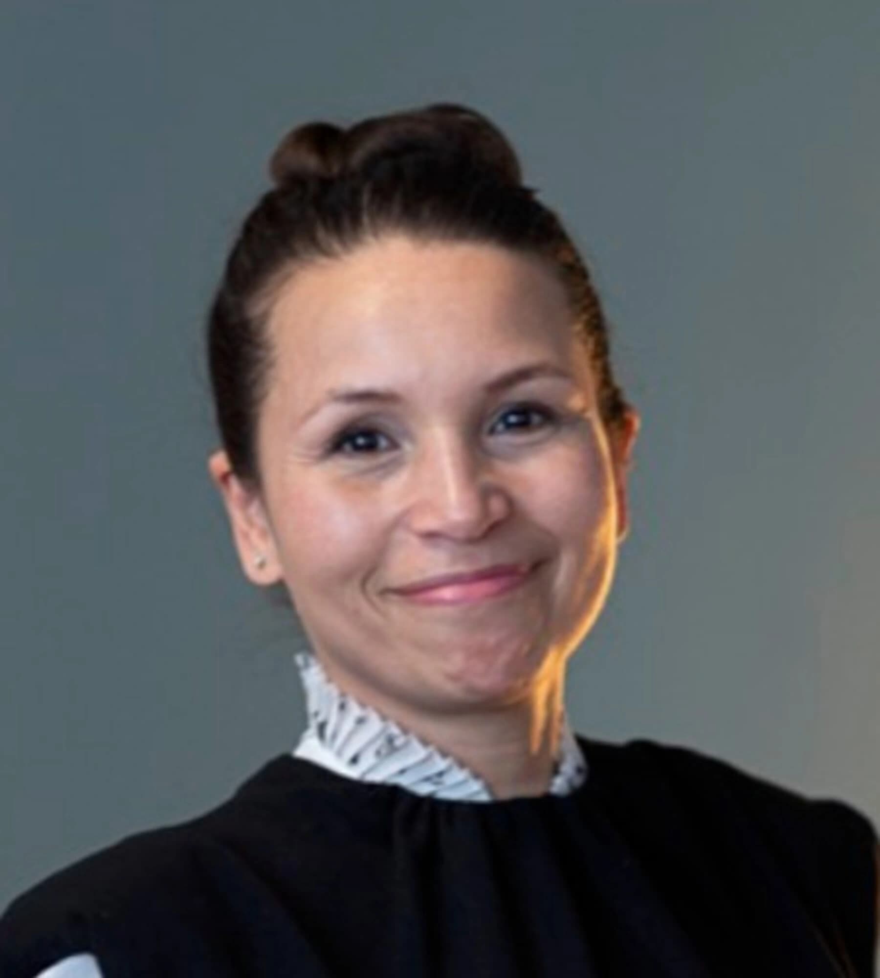 Agent immobilier à Paris: Cécile Sow