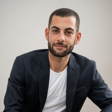 Agent immobilier à Vanves: John Kutchukian