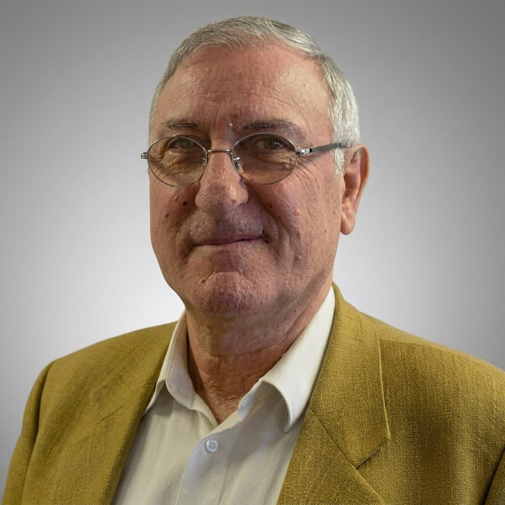 Agent immobilier à Bourbriac: Charles Dassonneville