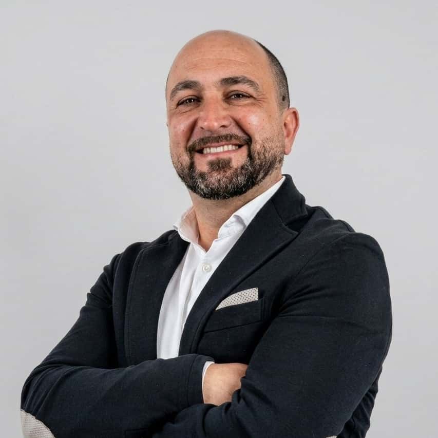 Emmanuel Do Casal - Agent immobilier à Trélévern