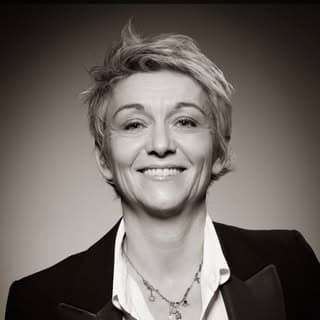 Agent immobilier à Paris: Cécile Barouillet