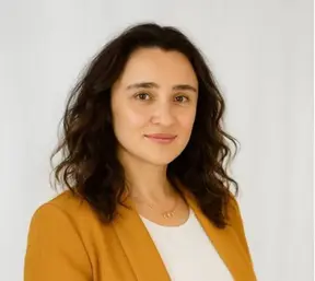 Agent immobilier à Vienne: Ayse Bocek