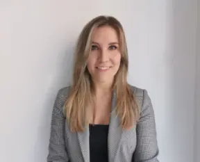 Agent immobilier à Agde: Chloé Mulet