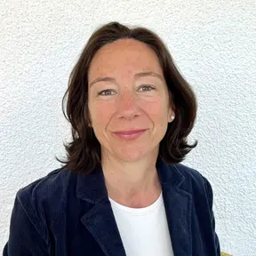 Agent immobilier à Verneuil-sur-Seine: Charlotte Bertout