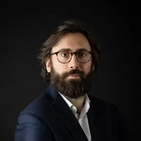 Agent immobilier à la Garenne-Colombes: Victor Hecquet