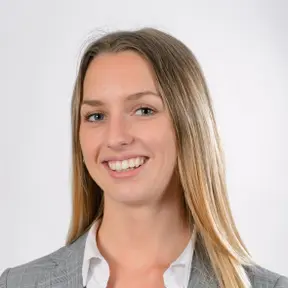 Agent immobilier à Arpajon: Joana Fougnon