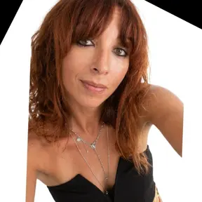 Agent immobilier à Six-Fours-les-Plages: Aurore Banderra