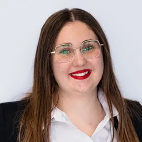 Agent immobilier à Breuillet: Jennipher Vallon
