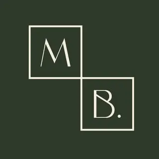 Maison B.